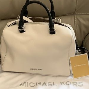 Michael Kors NEW